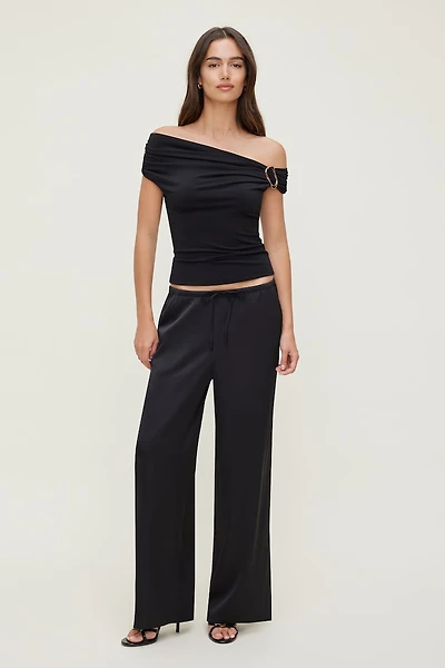 Sculpt Buckle Detail Top