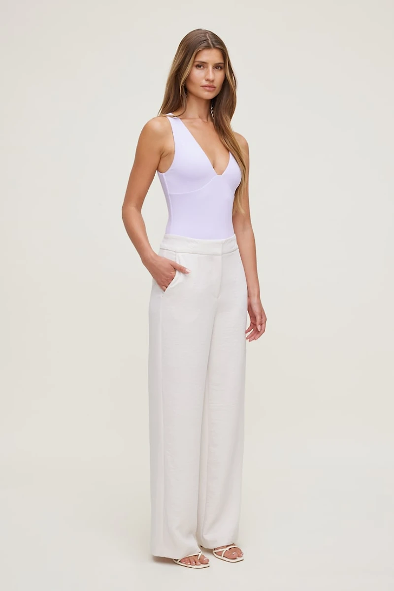 Sculpt Plunging V Neck Bodysuit