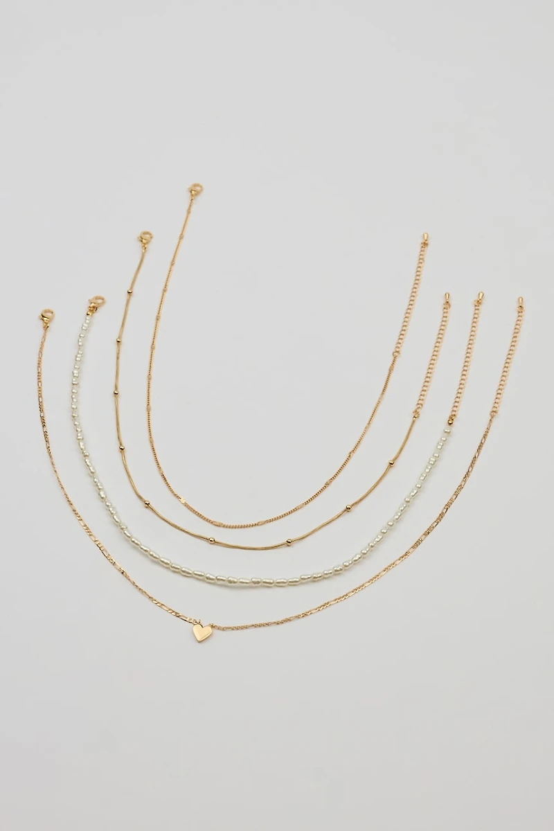 Set of 4 Heart & Pearls Necklaces