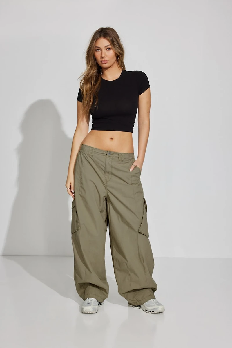 Low Rise Baggy Poplin Cargo Pants