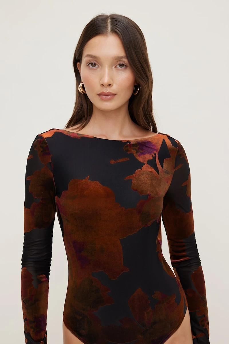 Justaucorps à dos châle et effet usé