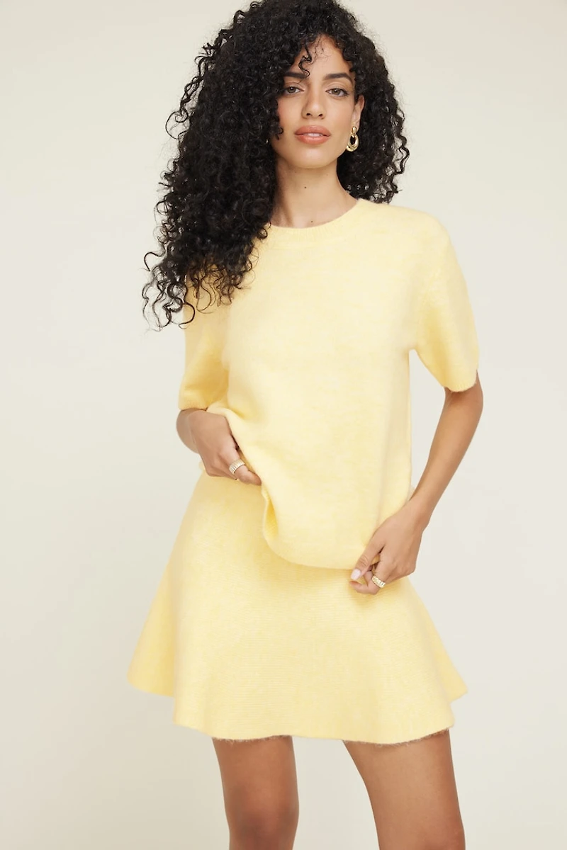 Chandail à coupe carrée et manches courtes Aura