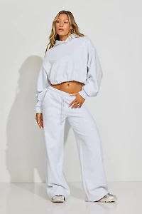 Haut à capuchon UltraFleece bouffant épuré et écourt