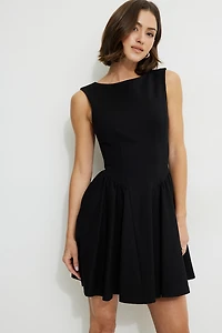 Minirobe évasée en tricot point de Rome Kerina