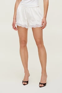 Short en satin et dentelle