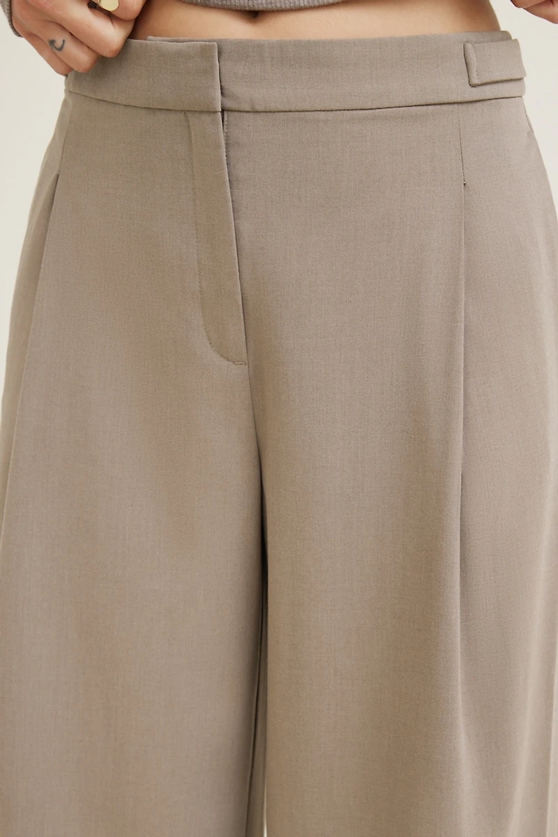 Pantalon plissé à jambe large Leni