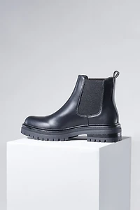 STEVE MADDEN Billiee Boots