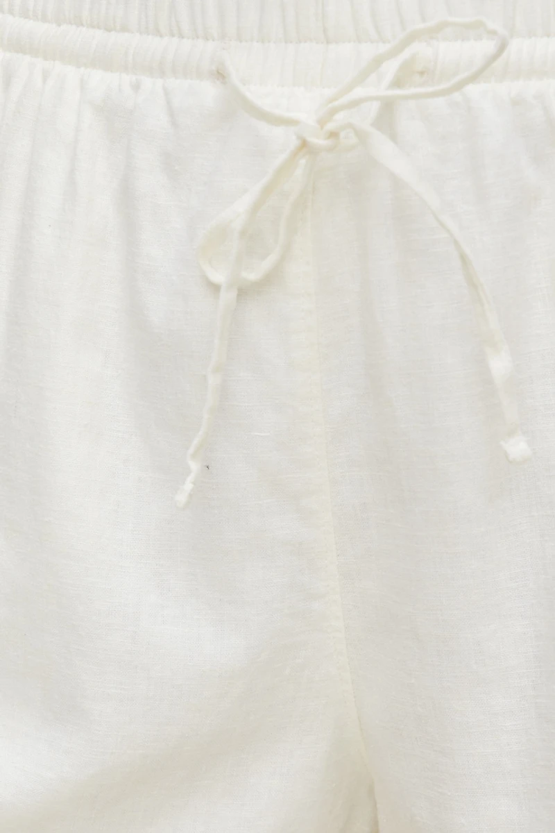 Linen Pull On Shorts