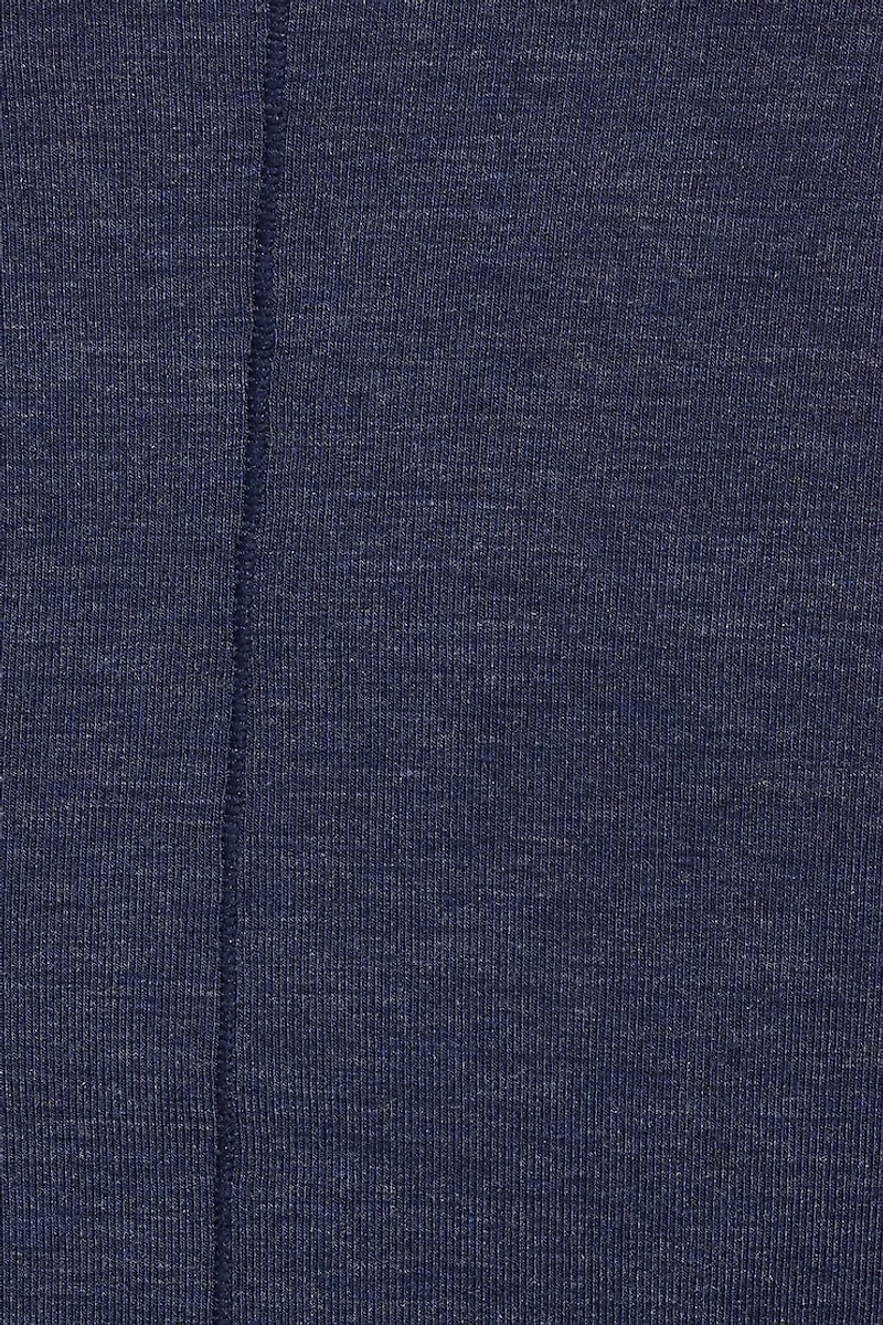 Haut douillet à col bateau et manches longues