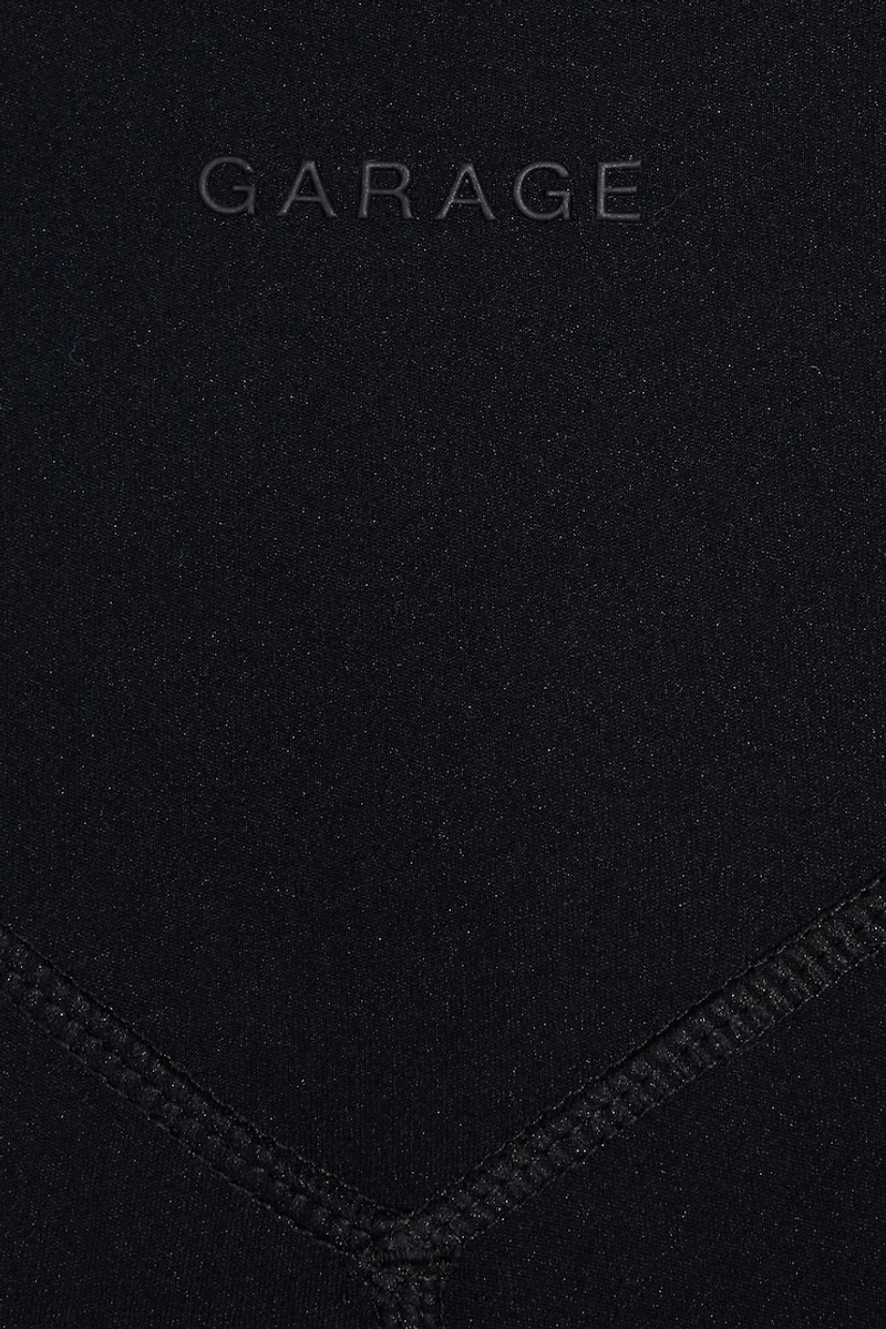 Combicourt sport à col licou