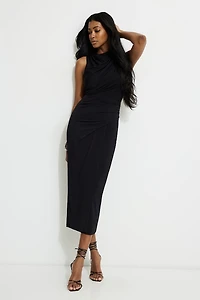 Robe maxi drapée sculptée