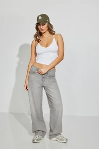 Camisole à col en V plongeant Sleek