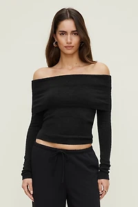 Chandail à épaules dégagées