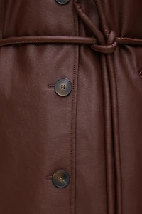 Imperméable en faux cuir