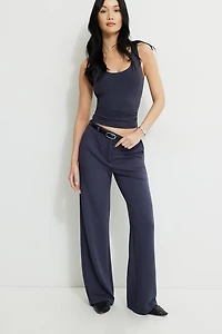 Pantalon Anywear à jambe droite