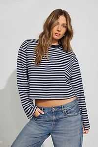 Haut écourté fluide à col rond et manches longues