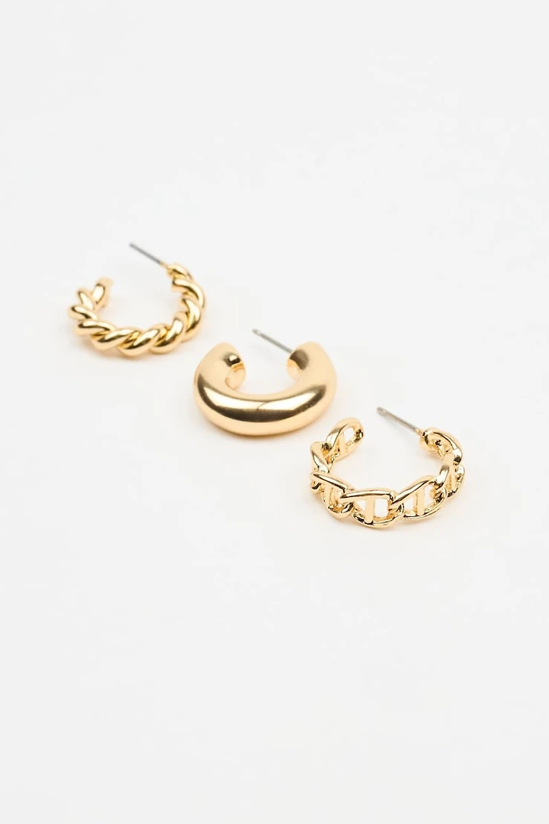 Ensemble de 3 boucles d’oreilles avec torsades et chaînes