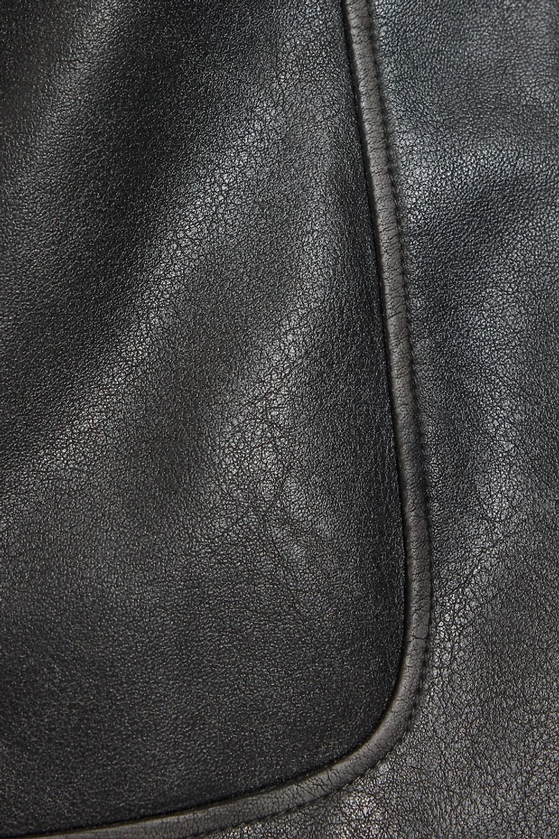 Blouson utilitaire ample en faux cuir