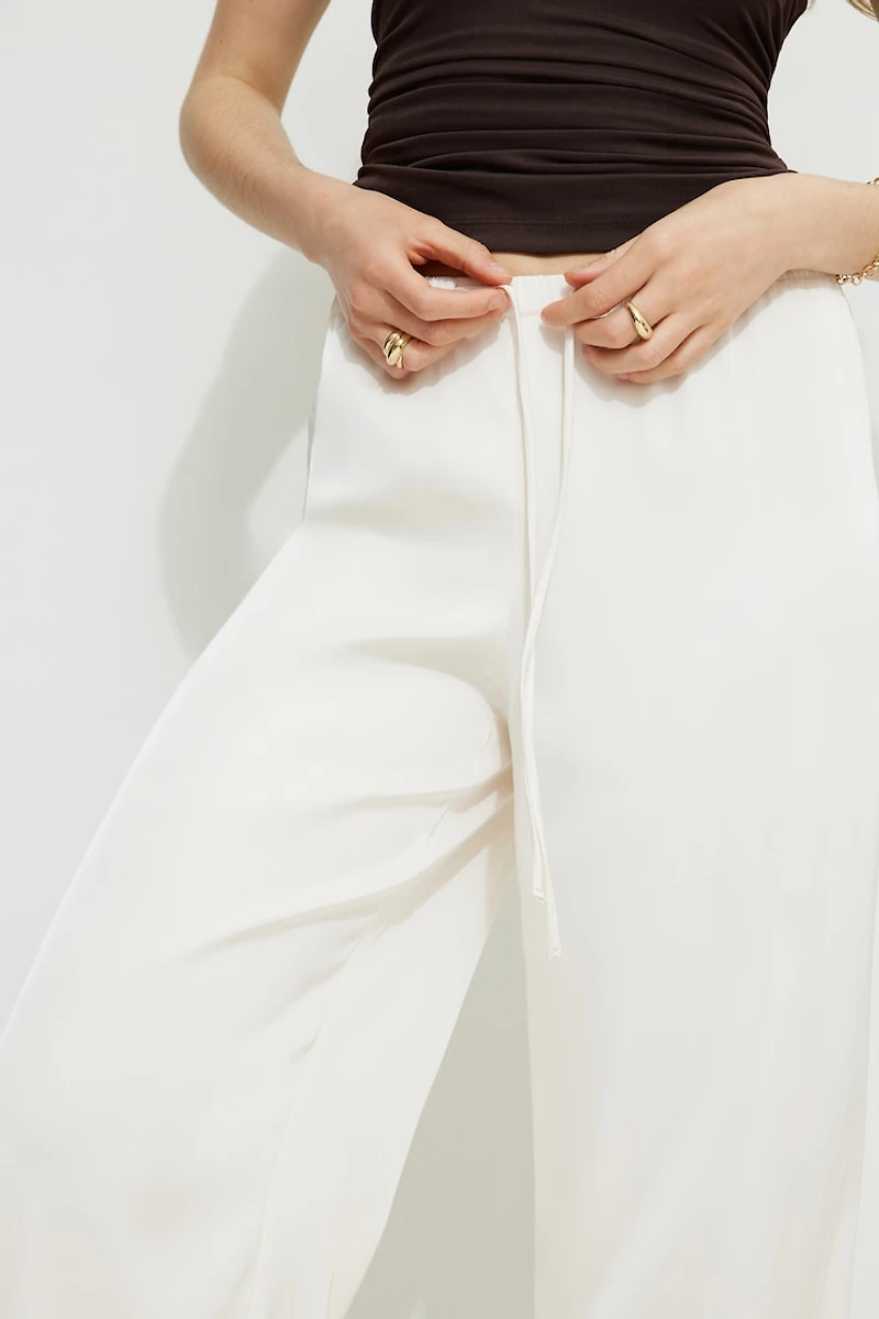 Pantalon Leo en satin à jambe large