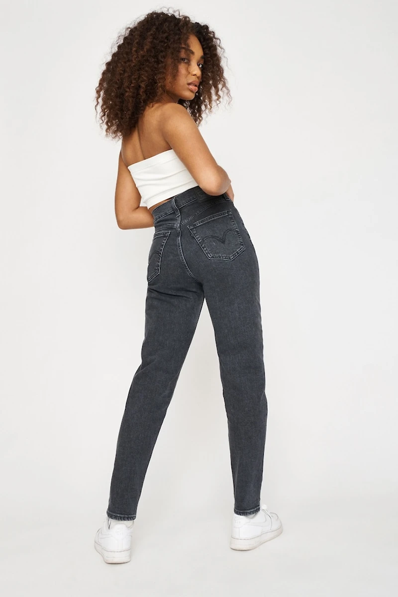 LEVIS High-waisted Taper Fit Women's Jean