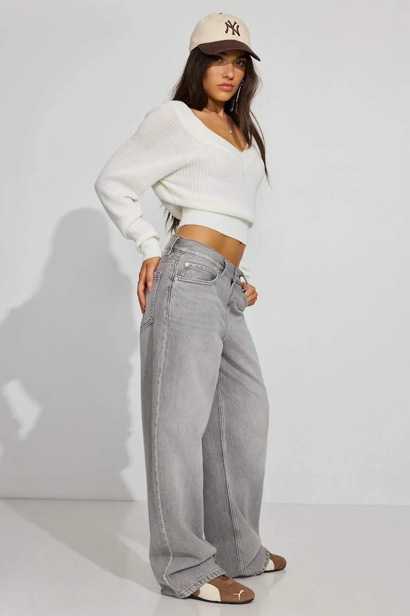 Low Rise Baggy Jeans