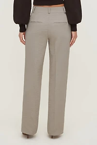 Pantalon fluide et épuré à jambe droite Camelia