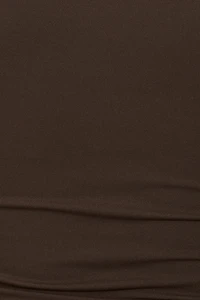 Haut à col en V montant Sleek