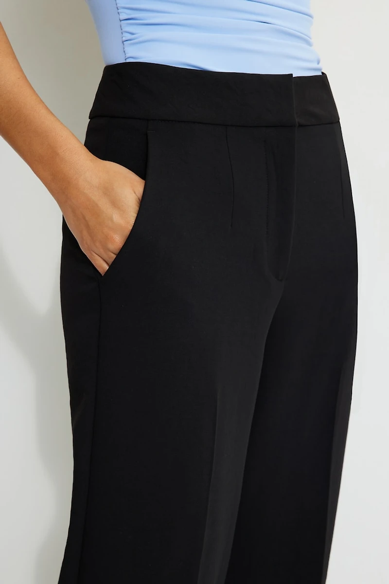 Pantalon fluide à jambe droite Yasmin