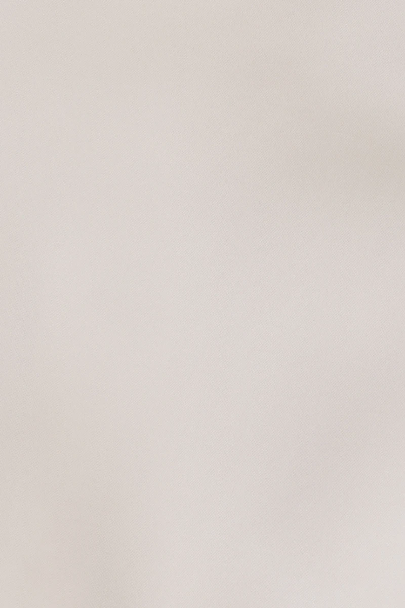 Minijupe ajustée en satin