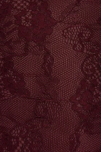 Justaucorps plongeant en dentelle croisé au dos