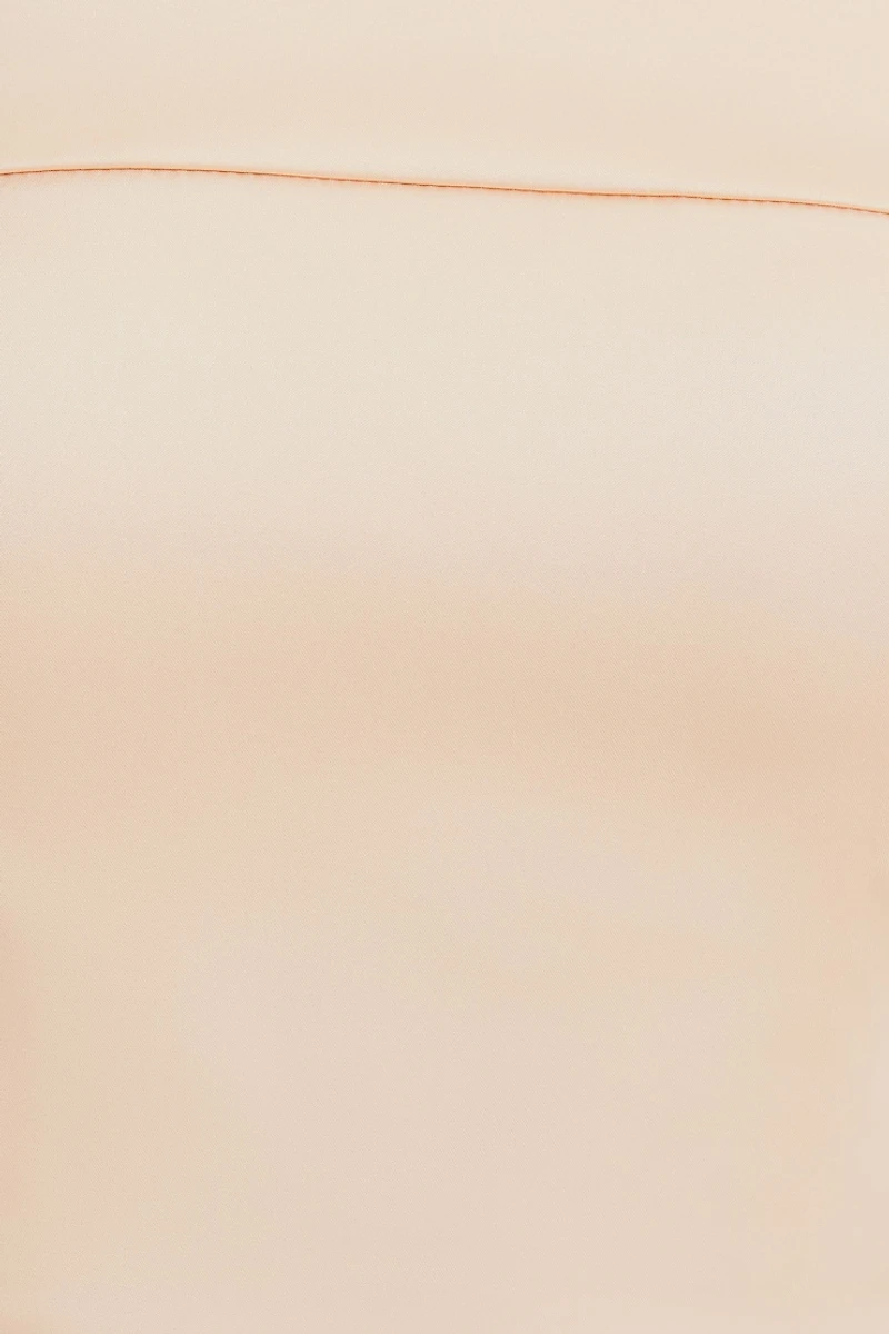 Cami à épaules dégagées en satin