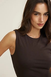 Haut sans manches à col rond