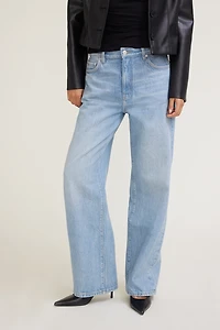 Sydney Mid Rise Baggy Fit Jeans