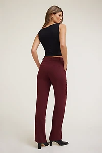 Pantalon fluide et épuré à jambe droite Camelia