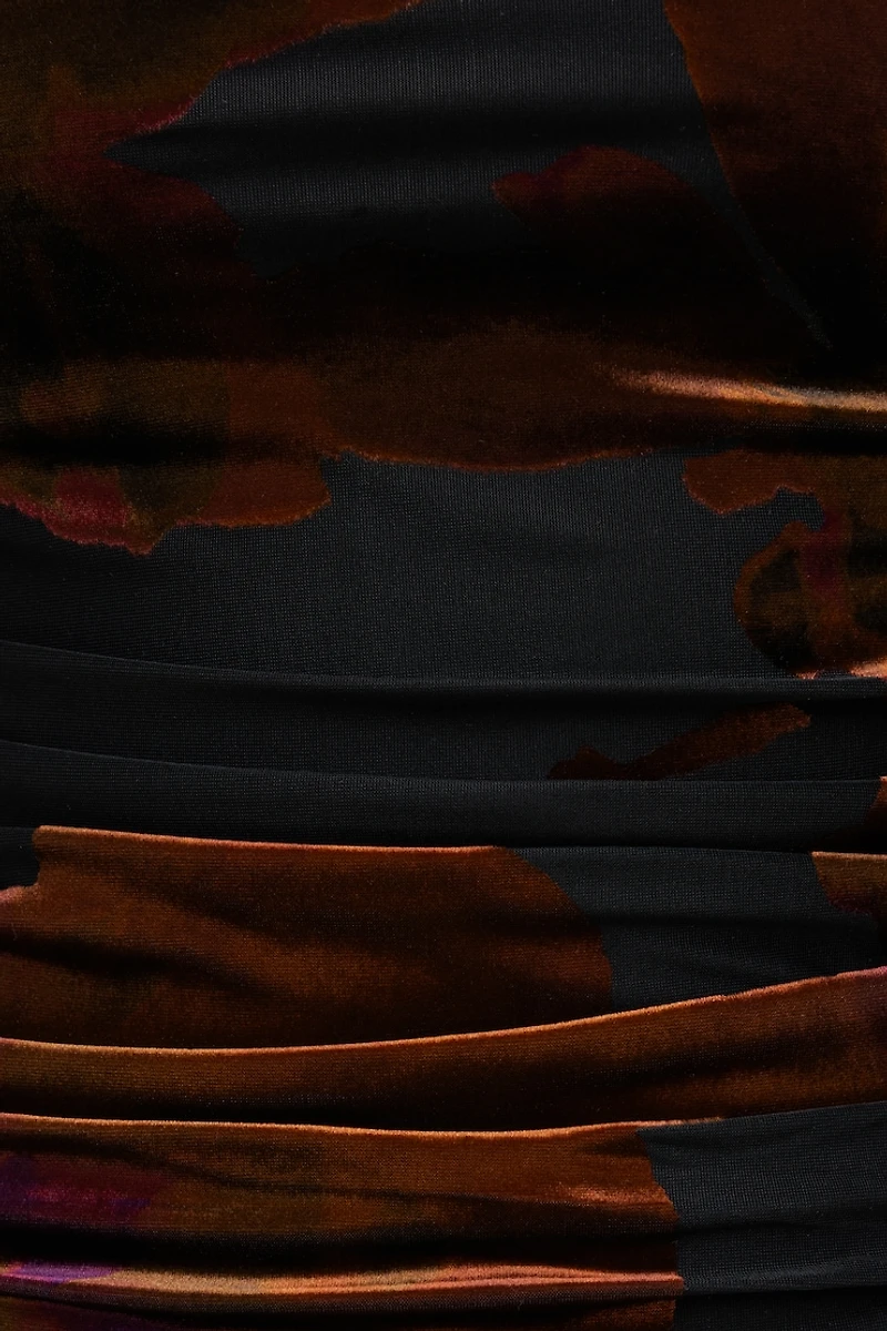 Haut à manches cap et effet usé