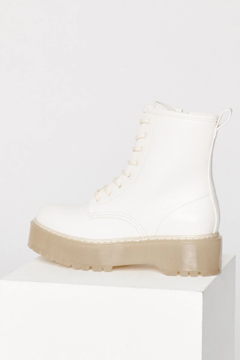 STEVE MADDEN Betty Boots