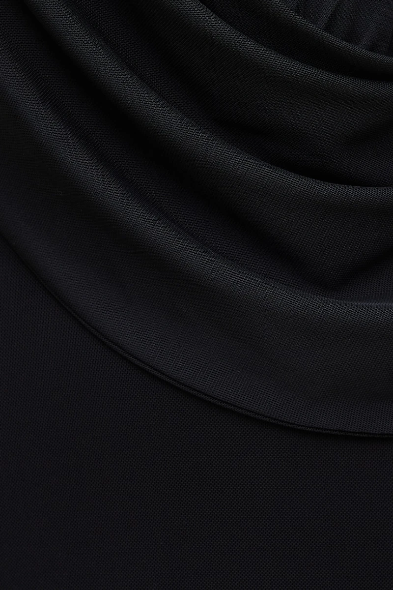 Robe maxi en maille à col châle plongeant