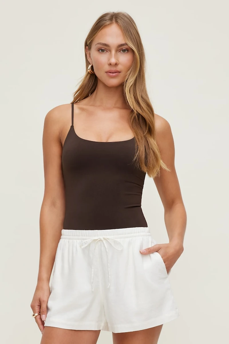 Sculpt Scoop Neck Shelf Bra Bodysuit