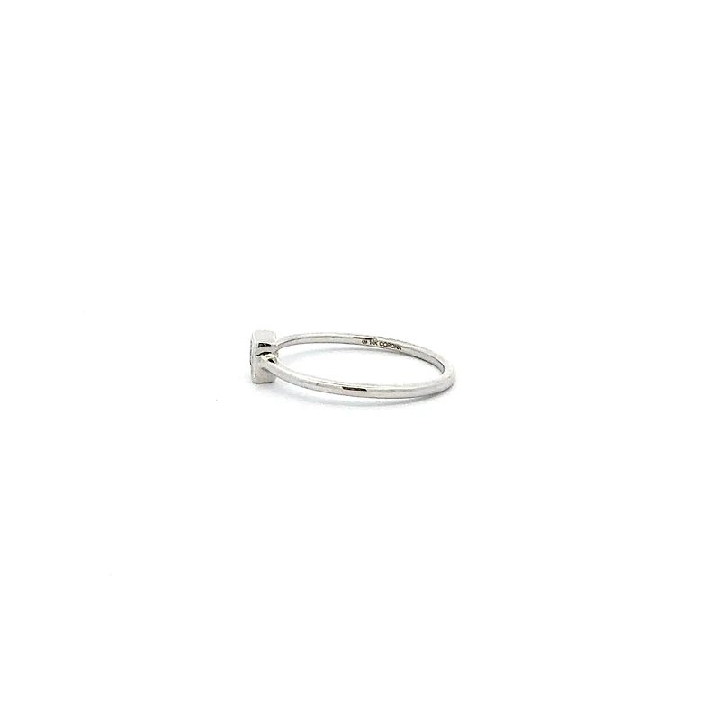 10K White Gold 0.10cttw Princess Cut Diamond Ring - 4