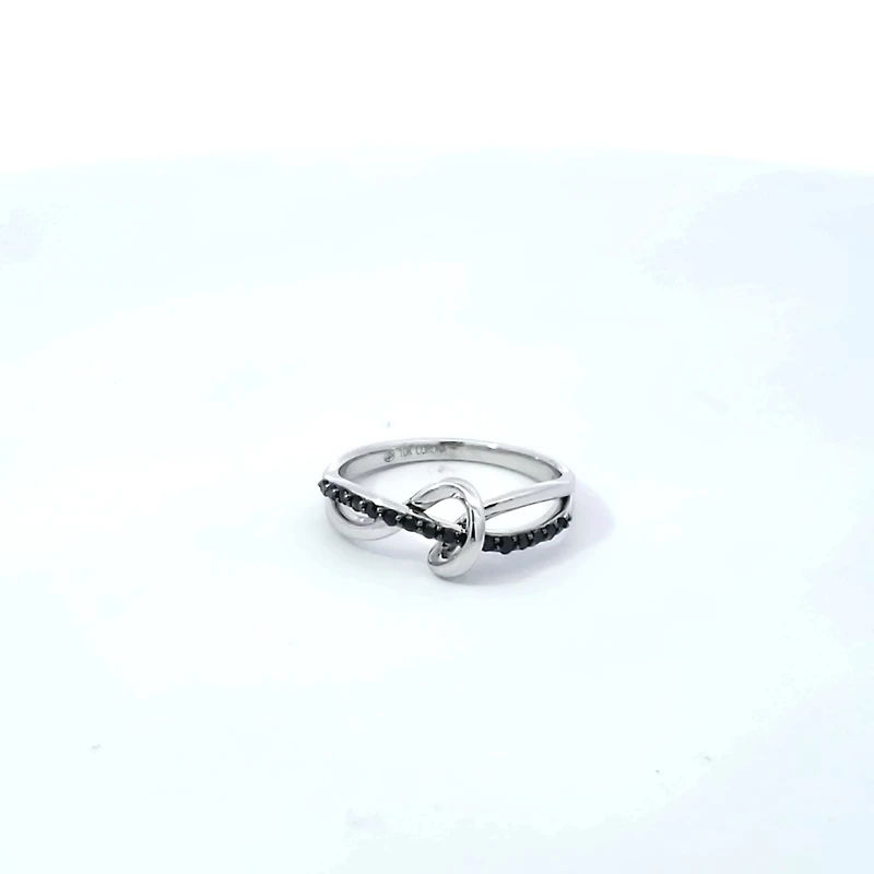 10K White Gold 0.15 cttw Black Diamond Ring - 4.5