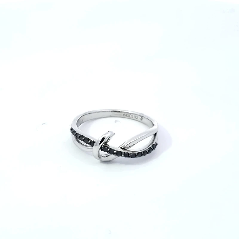 10K White Gold 0.15 cttw Black Diamond Ring - 4.5