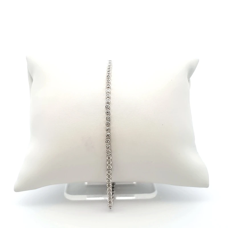 10K White Gold 0.66 cttw Diamond Tennis Bracelet