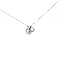 10K White Gold cttw Diamond Pendant
