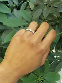 14K White Gold cttw Diamond Ring