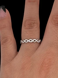 10K White Gold 0.15cttw Diamond Infinity Ring - /