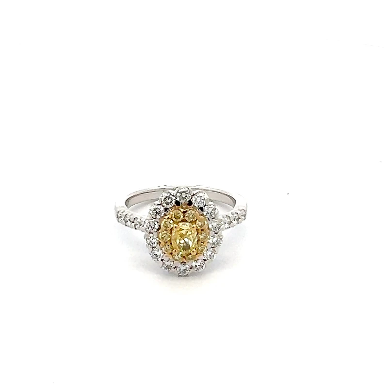 18K White Gold 1.31 cttw Natural Yellow and White Diamond Ring - 4.5