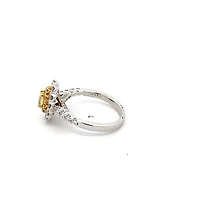 18K White Gold 1.31 cttw Natural Yellow and White Diamond Ring - 4.5