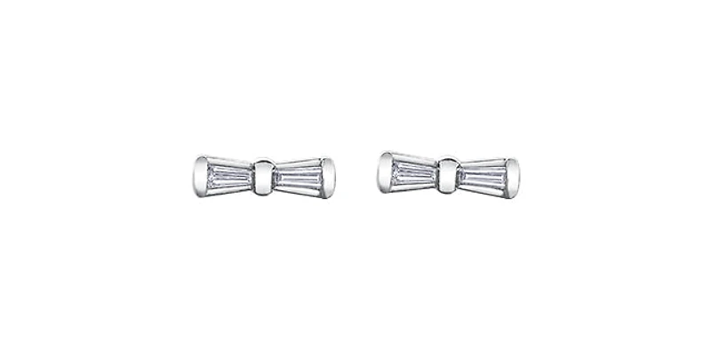 10K White Gold 0.12cttw Diamond Earrings