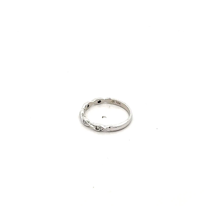 10K White Gold 0.08cttw Diamond Ring