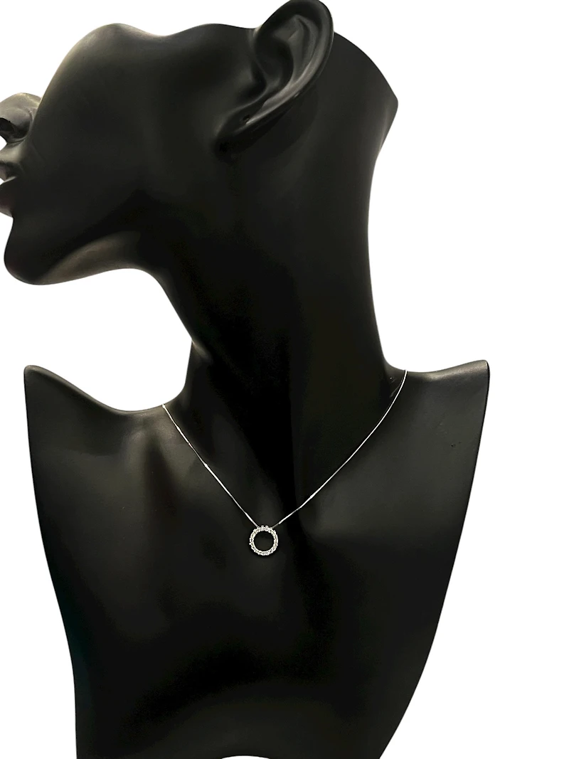 10K White Gold 0.25cttw Diamond Necklace